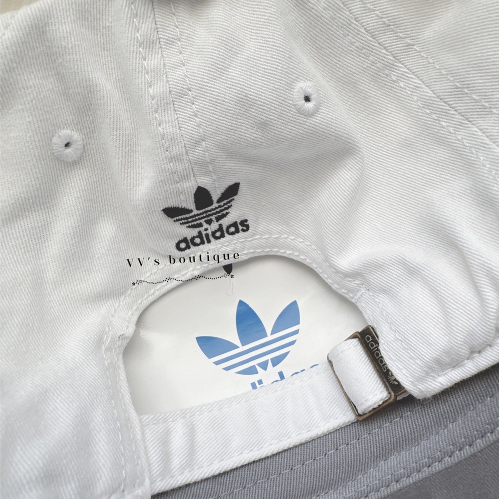 NWT Adidas Women Originals Relaxed Strap Back Hat Cap White Black - Picture 5 of 7